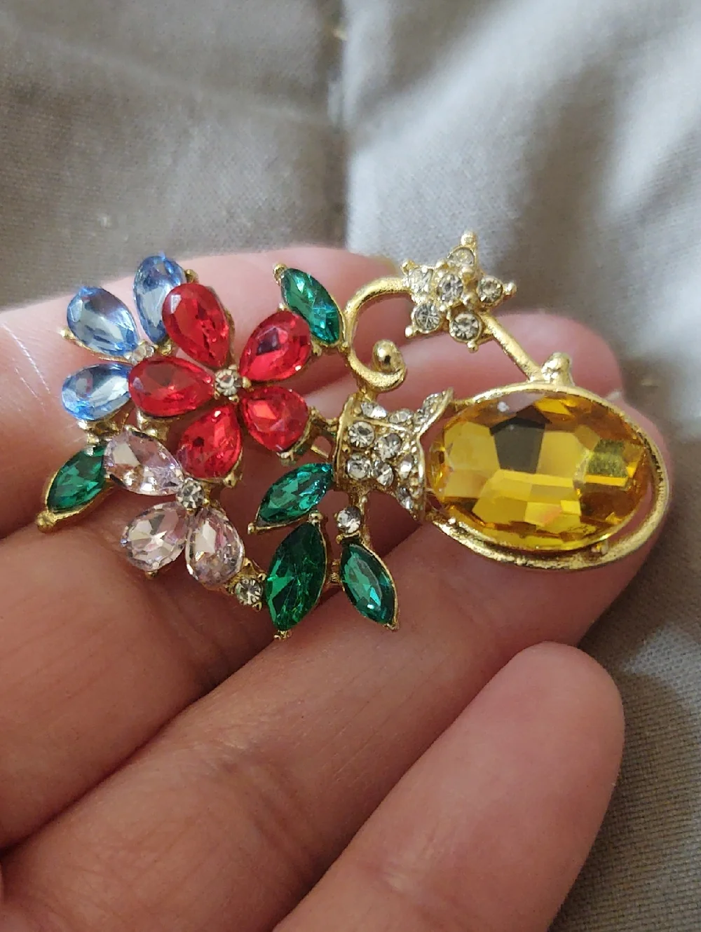 Floral Crystal Brooch with  Vase